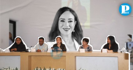 Congreso de Puebla conmemora el aniversario luctuoso de Aurora Sierra