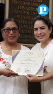 Reconocen a cocineras tradicionales de San Nicolás de los Ranchos por su legado en el chile en nogada