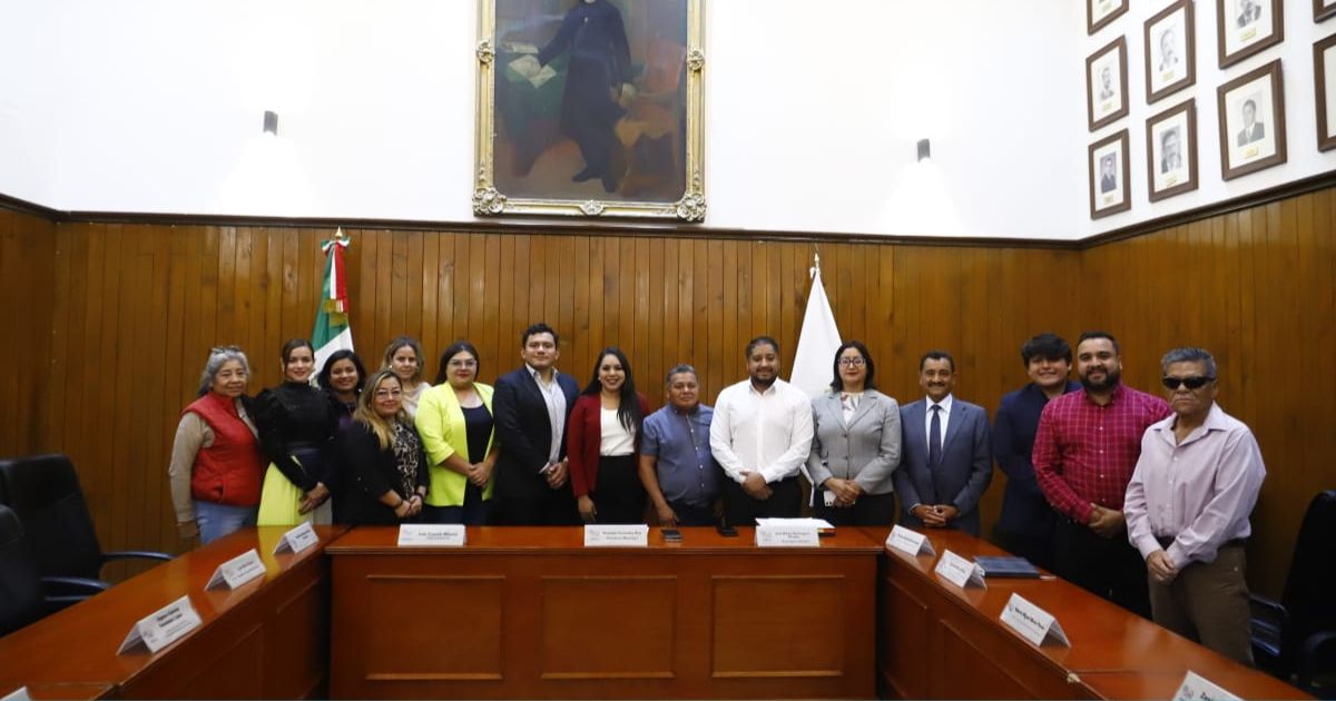 Rinde protesta Francisco Ramírez como presidente auxiliar suplente de Momoxpan