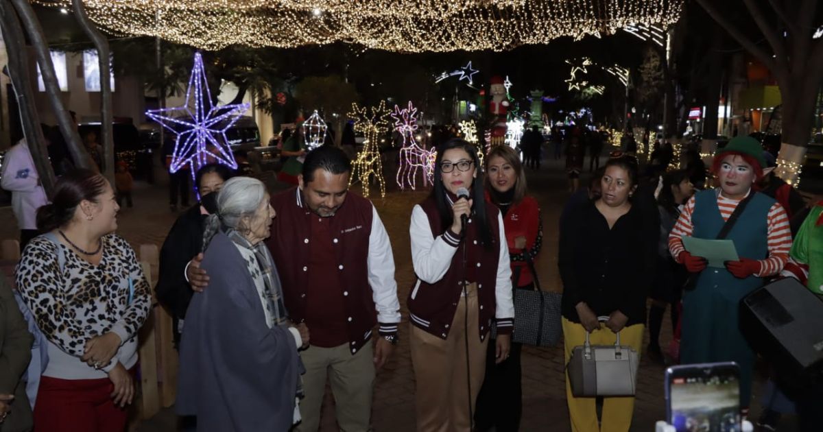 "Valle Iluminado 2024" en el Paseo Hidalgo de Tehuacán