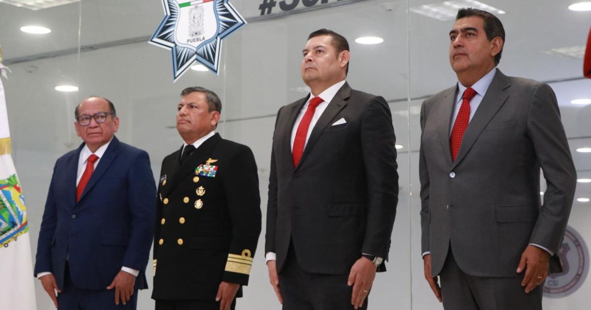 Realiza Gobierno del Estado cambio de mando histórico en Seguridad Pública