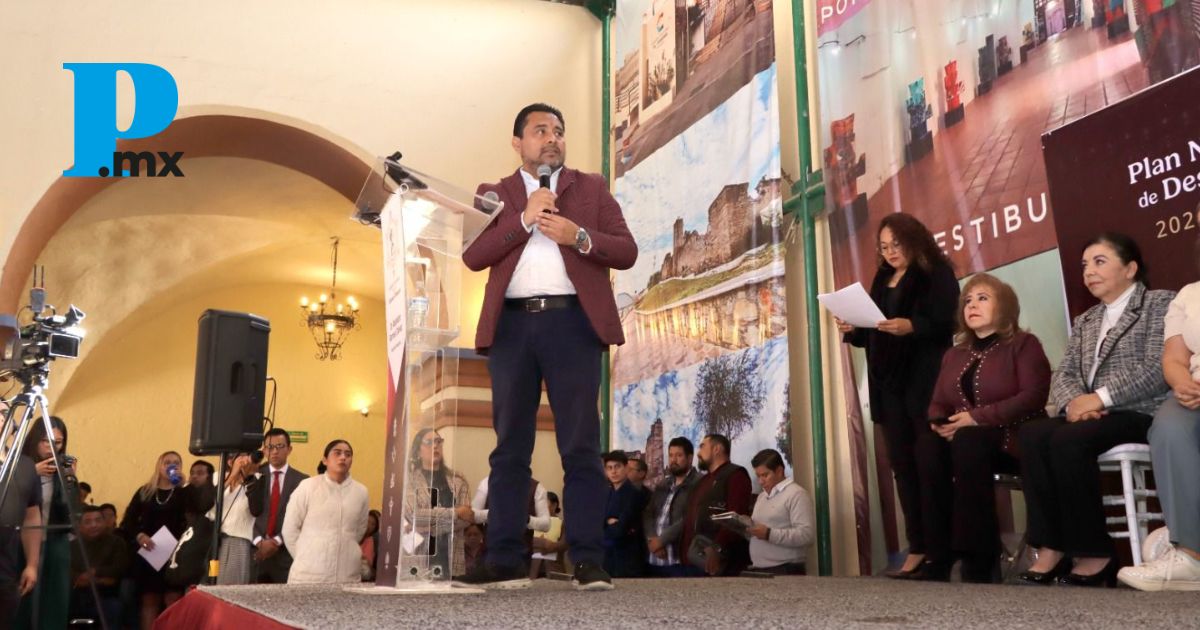 Jóvenes de Tehuacán alzan la voz en foro nacional