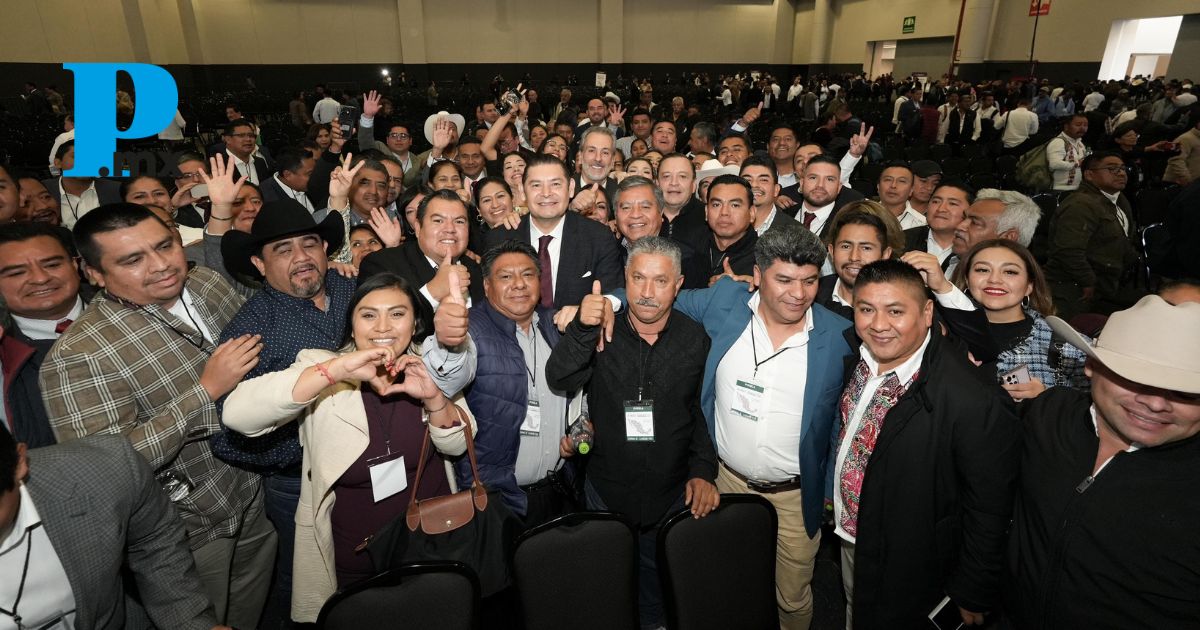 Pepe Chedraui asiste al Primer Encuentro Nacional Municipal con Sheinbaum