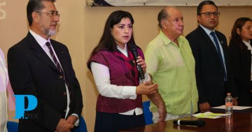 Claudia Rivera promueve participación ciudadana en reforma judicial