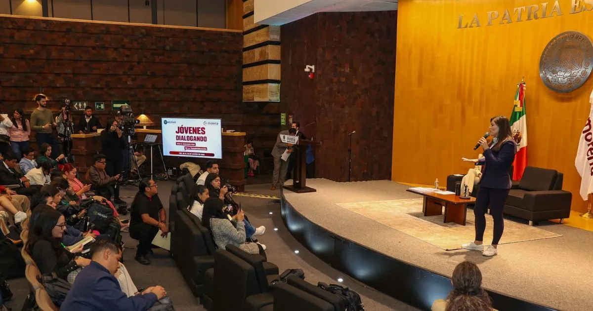  Claudia Rivera llama a los jóvenes a conquistar espacios políticos para la transformación 