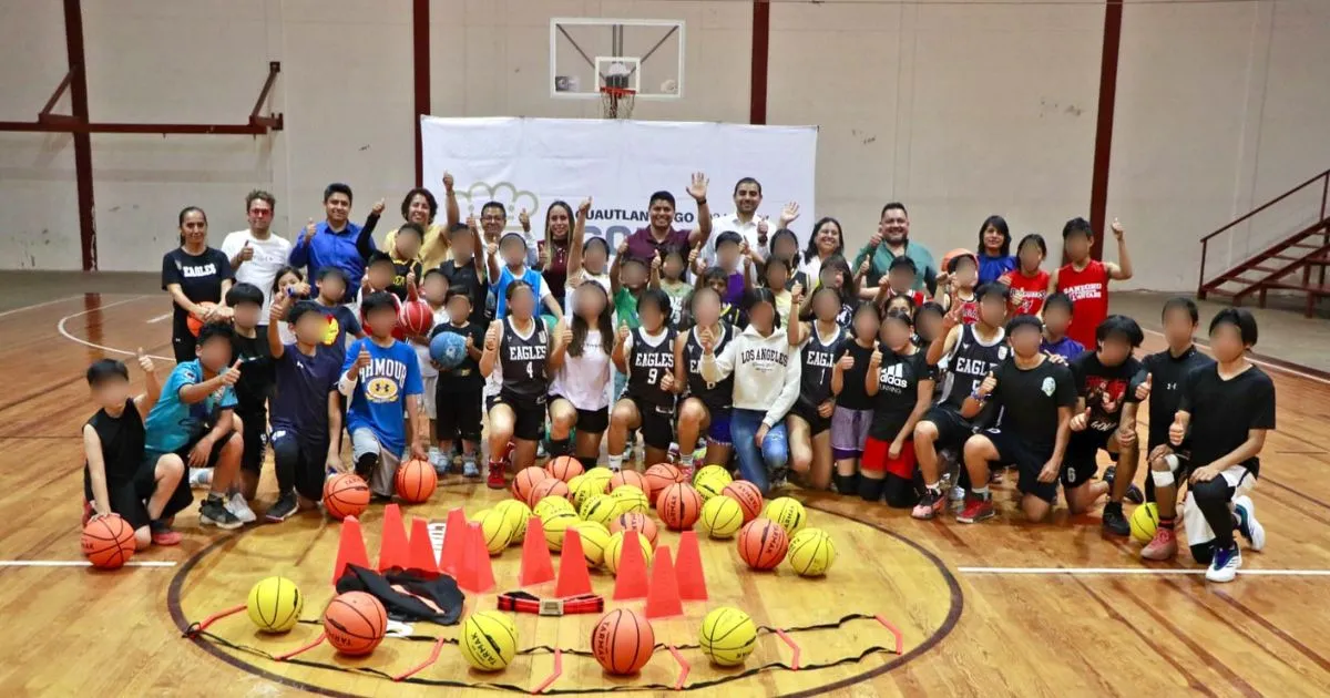 Omar Muñoz refrenda su compromiso de impulsar el deporte en Cuautlancingo 