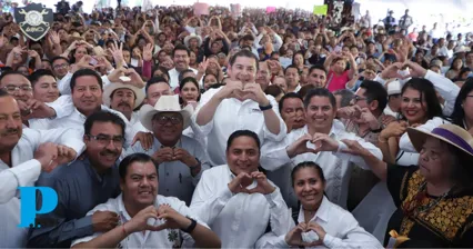 Armenta entrega 30 millones para obras en la Sierra Negra