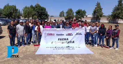 Encabeza Tere Alfaro faena comunitaria en la Escuela Josefa Ortiz de Domínguez