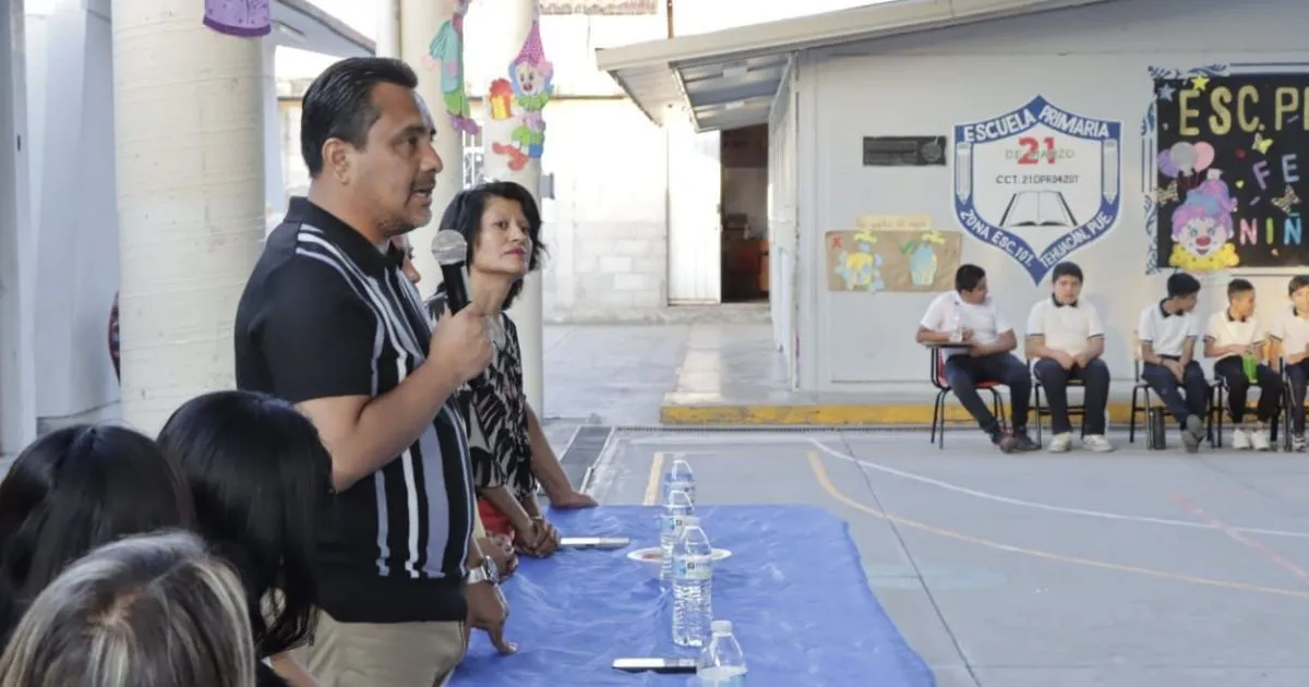 Gobierno de Tehuacán lleva alegría y felicidad con entrega de juguetes en escuelas, colonias y Juntas auxiliares 
