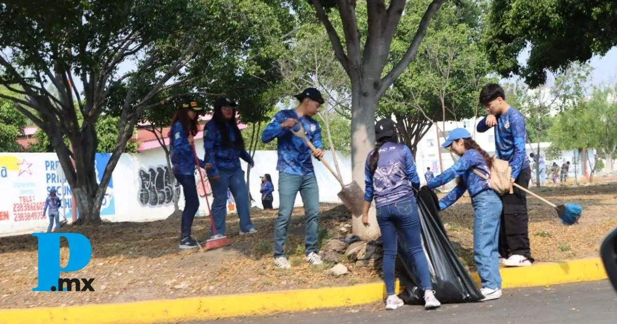 Estudiantes de preparatoria participaron en el Rally Ecológico 2025 en Tehuacán