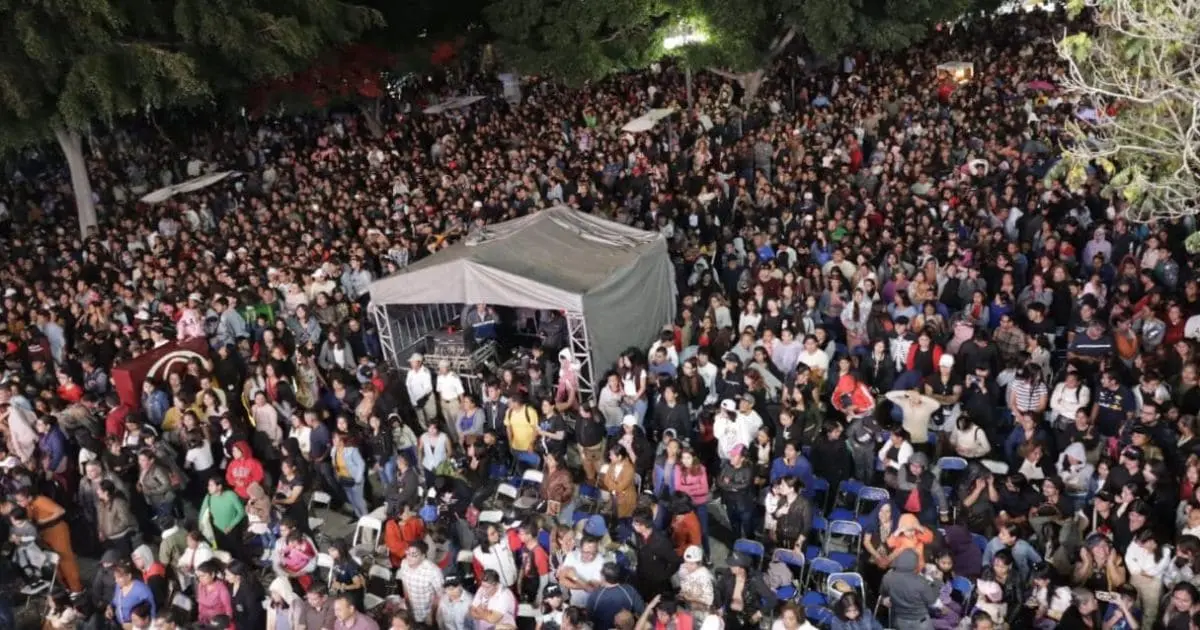 Festival del Día de las Madres reúne a más de 15 mil personas en Tehuacán