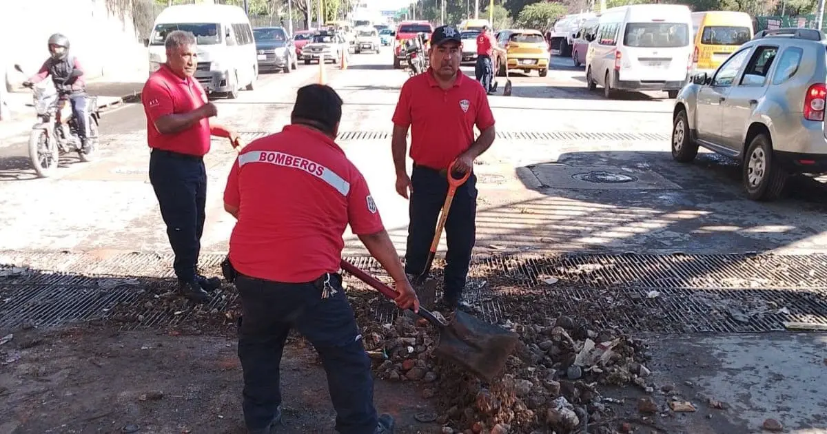 Gobierno de Tehuacán atiende la temporada de lluvias con limpieza de vialidades 