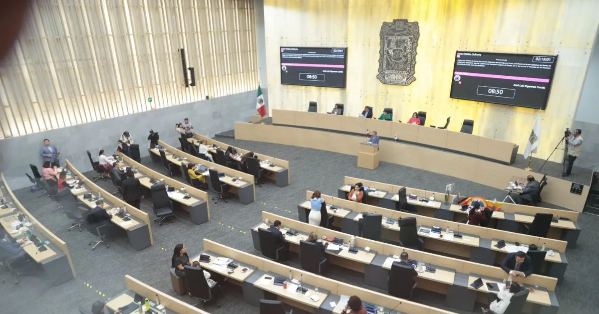 Avala Congreso reformas para la creación de sedes regionales de la Universidad de la Salud