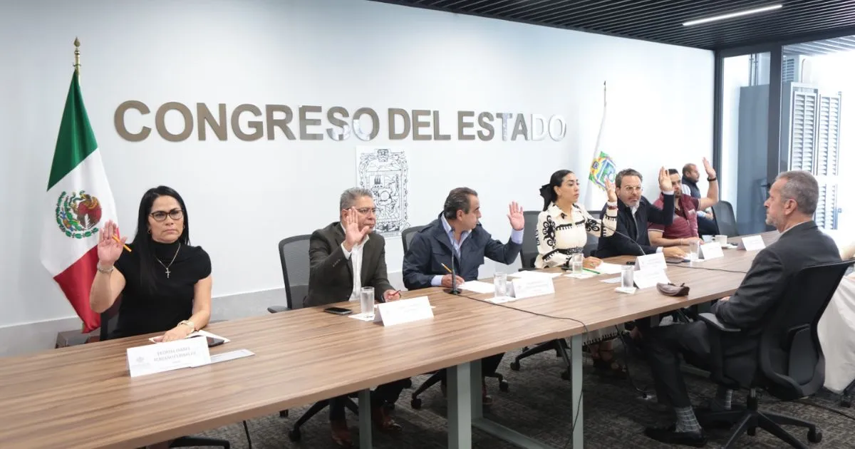 Aprueban en Comisión del Congreso exhorto para continuar trabajos de mantenimiento en autopista Puebla-Atlixco