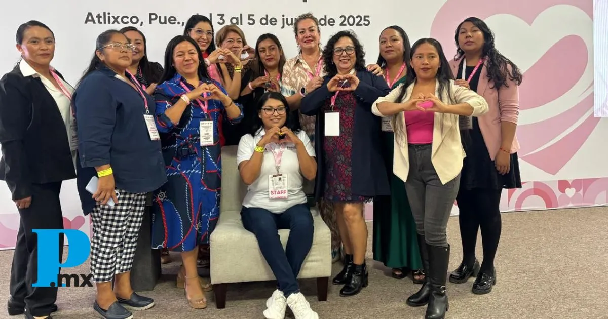 DIF Tehuacán participa en encuentro Estatal de Presidentas y Directoras de los SMDIF del Estado de Puebla en Atlixco
