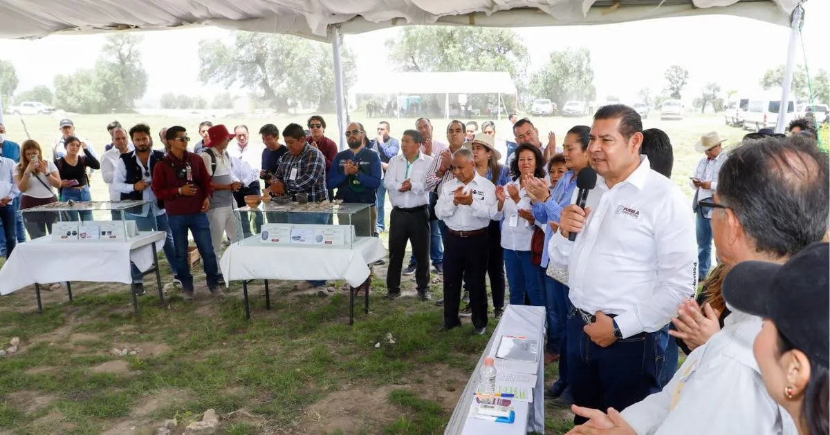 El director del Centro INAH-Puebla reconoció el interés del mandatario estatal por la preservación de uno de los sitios más grandes de la entidad