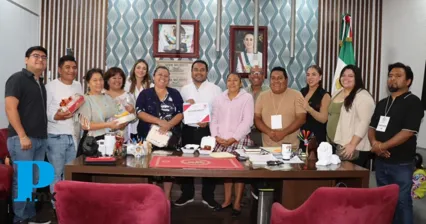 Artesanos de Tehuacán representan al municipio en feria estatal gracias al apoyo del Ayuntamiento