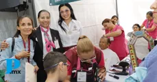 Dan atención médica y social a más de 3 mil tehuacaneros en la Feria por la Paz