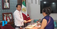 Barroso entrega respaldo legal a familia afectada en tragedia Cuacnopalan-Oaxaca