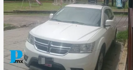 Recuperan camioneta con reporte de robo en Cuautlancingo 