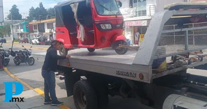 Autoridades de Cuautlancingo mantienen operativos para regular mototaxis y prevenir su uso en actividades delictivas.