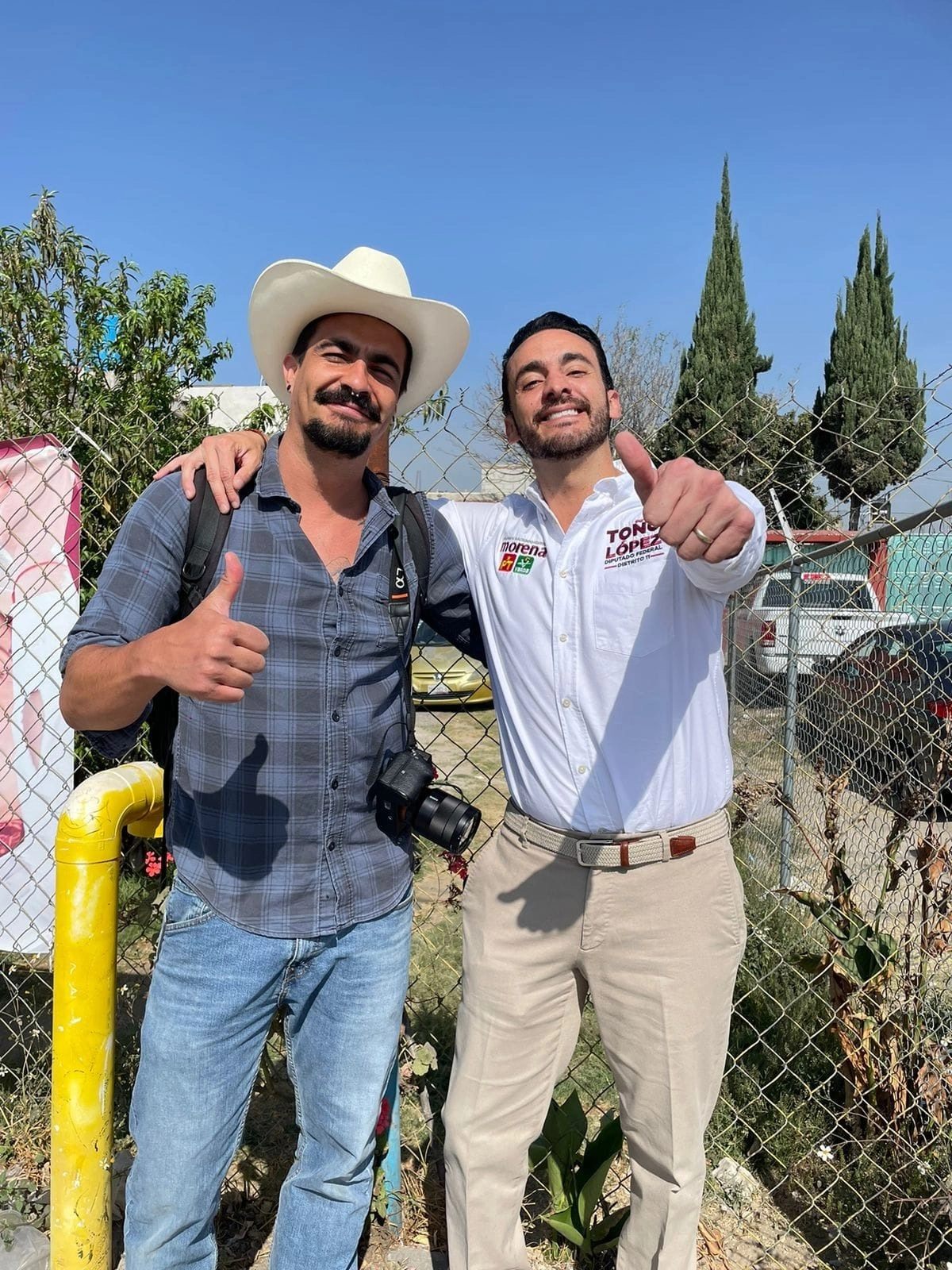 Oscar Mañón y Toño López en campaña