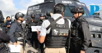 197 elementos buscan a 11 personas desaparecidas por aire y tierra.