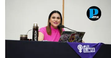 La activista Olimpia Coral ofreció una ponencia en la Facultad de Derecho de la BUAP con el objetivo de concientizar sobre las violencias digitales.