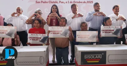 Más de 2 mil familias de San Pedro Cholula reciben calentadores solares