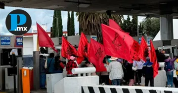 La manifestación reunió a aproximadamente 600 docentes de niveles educativos, desde preescolar hasta bachillerato