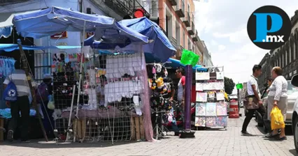 Franquicias en el Centro Histórico de Puebla reportan caída de ventas a causa del ambulantaje