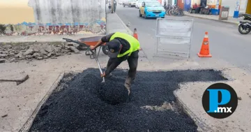Las cuadrillas de Bacheo y Servicios Públicos intervinieron la 13 Poniente