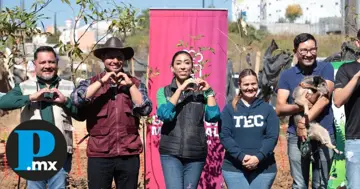 Reforestan Almecatla para crear nuevo pulmón verde en Cuautlancingo