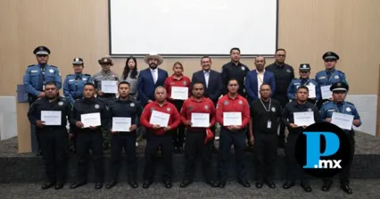 Congreso de Puebla Reconoce Labor de Polic&iacute;as Estatales, Tur&iacute;sticos y Bomberos