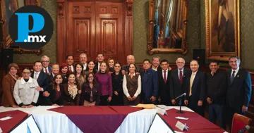 Claudia Sheinbaum se reunió con las gobernadoras y gobernadores de los estados que integran el sistema IMSS-Bienestar