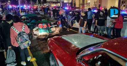 Morena y PAN se descalifican por arrancones y accidente en Vía Atlixcáyotl