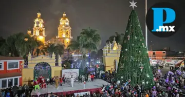 Cuautlancingo enciende su Navidad 2025 con pista de hielo y festival familiar