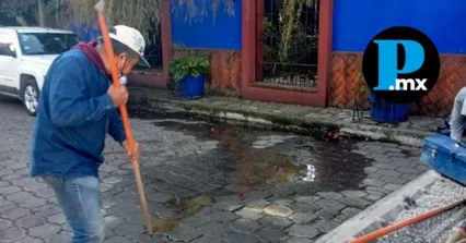 Atiende SOSAPACH fuga de agua en Club de Golf gracias a reporte ciudadano