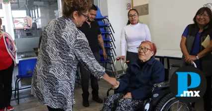 DIF Cuautlancingo entrega sillas de ruedas y pr&oacute;tesis a personas vulnerables