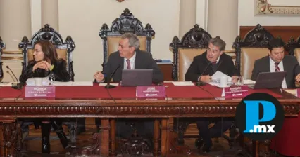 Cabildo de Puebla aprueba reformas y ajustes en dependencias municipales
