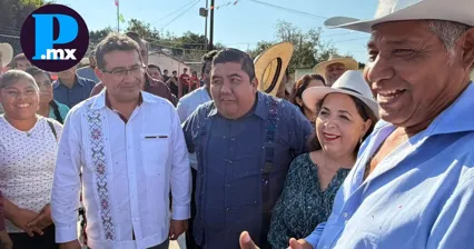 Fortalecen infraestructura local con nueva calle en Olomatl&aacute;n, Tecomatl&aacute;n
