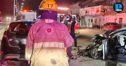 Movilizaci&oacute;n de bomberos y param&eacute;dicos por choques en San Pedro Cholula
