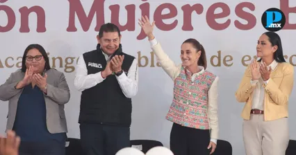 Sheinbaum cierra gira en Puebla con entrega de Pensi&oacute;n Mujeres Bienestar en Acatzingo