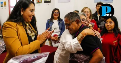 DIF de San Pedro Cholula fortalece identidad institucional con entrega de uniformes