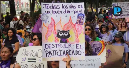 Puebla reporta saldo blanco tras marchas del 8M con 864 polic&iacute;as