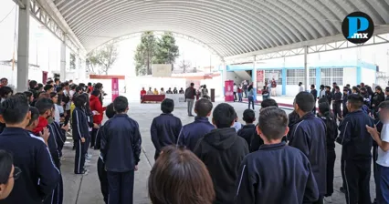 Entregan obra pluvial en telesecundaria de La Trinidad Sanctorum