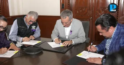  Ayuntamiento de Puebla acuerda aumento salarial con sindicato