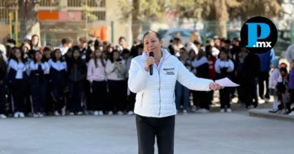 Representantes sindicales y autoridades municipales sellaron el acuerdo que garantiza la mejora de las condiciones de vida para la base trabajadora.