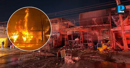 Fuego arrasa locales en Central de Abastos de Puebla
