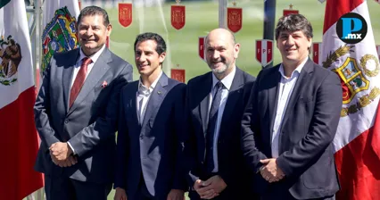 Conade impulsa construcci&oacute;n de canchas deportivas en Puebla